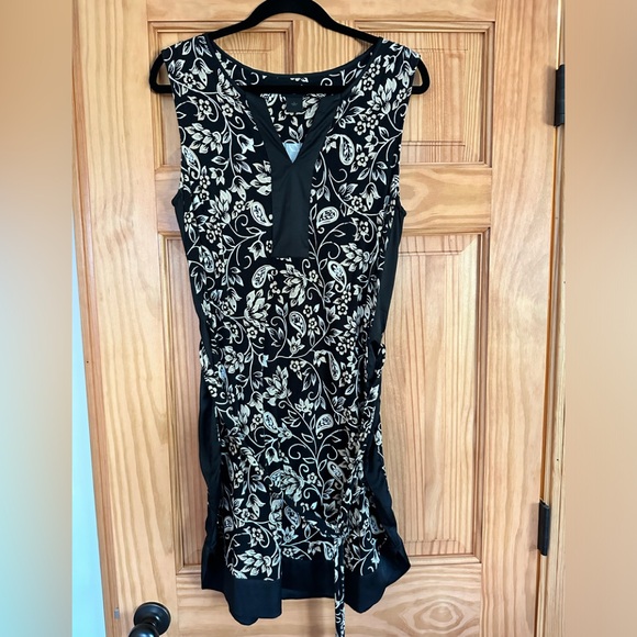 Dresses & Skirts - Ann Taylor